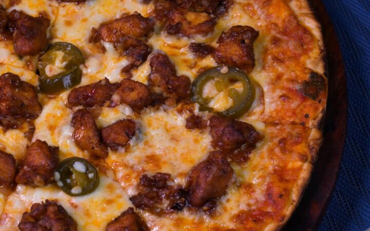 How to Order Wood Fired Pizza in Jaipur for a Group
