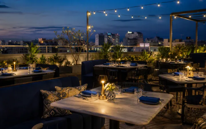 Anniversary Dinner Table Jaipur Rooftop