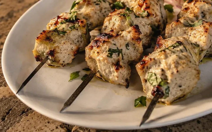 Indian Restaurant Near Me: Malai Chicken Tikka Portions for Tables of Four to Ten
