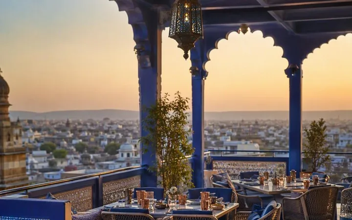 Vegetarian Restaurant Near Me: 3rd Floor vs Rooftop for Pure Veg Dinner