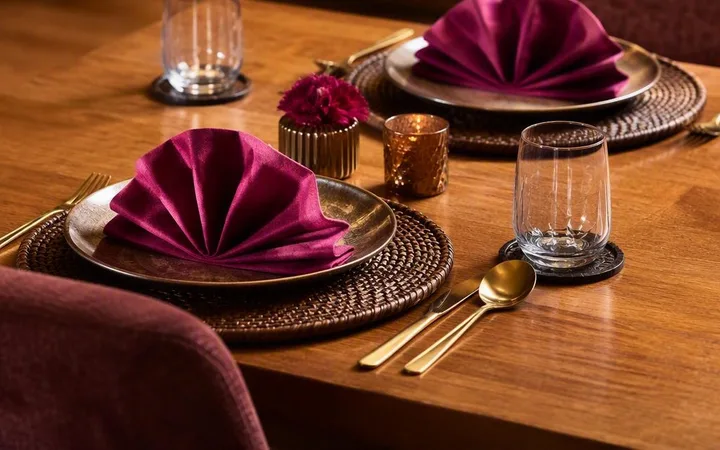 5 Star Restaurants in Jaipur: Date Night Indoor vs Rooftop in Monsoon and Summer