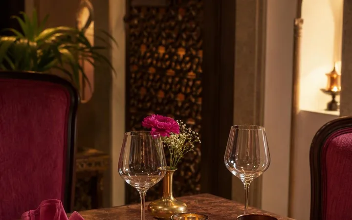 5 Star Restaurants in Jaipur: Date Night from Door to Bill