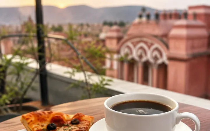 Best Restaurants Near Me: Coffee and Afternoon Plates Worth the Drive