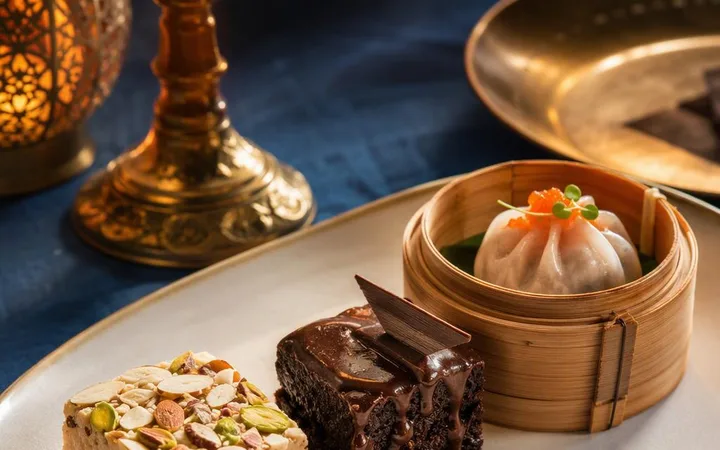 Restaurants Jaipur: Signature Desserts Ordering at Rs 800 Per Head